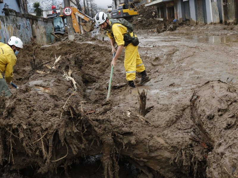 Imagem de EUA ajudarão com R$ 520 mil famílias atingidas por chuva em Petrópolis