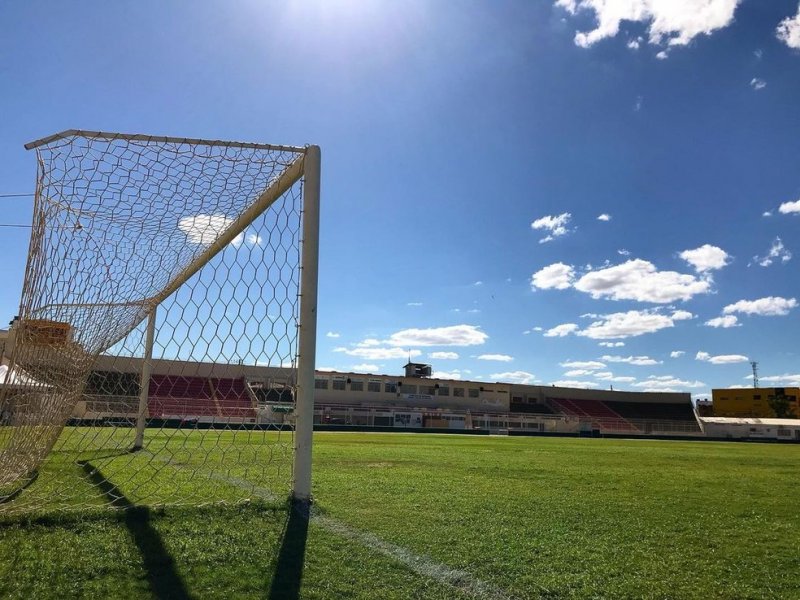 Imagem de Bahia enfrenta Juazeirense pelo Campeonato Baiano neste domingo (27)