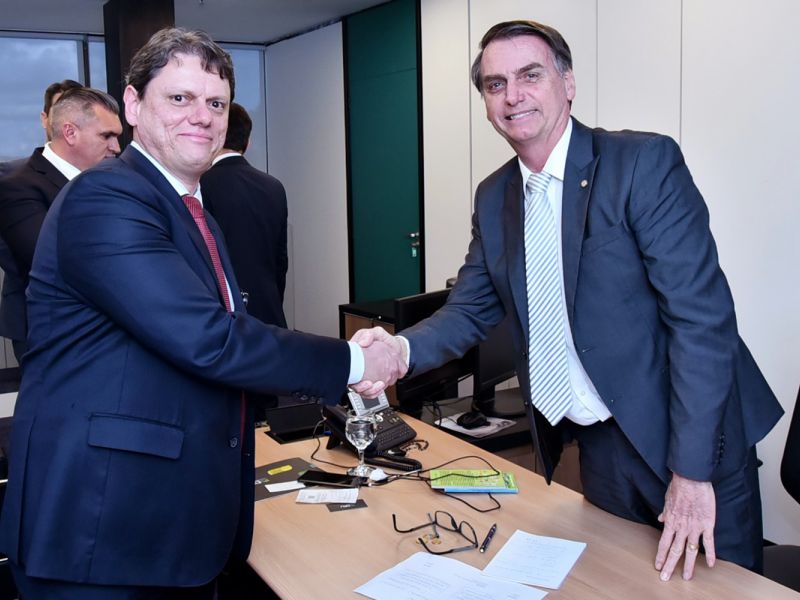 Imagem de Favorito do eleitorado, Tarcísio foi o ministro de Bolsonaro que mais viajou