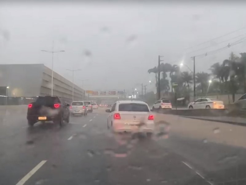 Imagem de Chuvas em Salvador: mais de 100 ocorrências são registradas na manhã desta quinta; fim de semana é de temporal