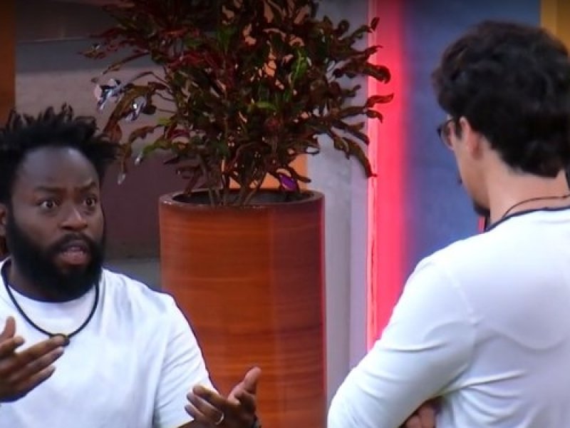 Imagem de BBB22: Em polêmico Jogo da Discórdia, Eli revela a Douglas voto de Larissa; assista