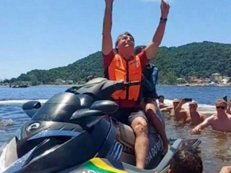 Imagem de Bolsonaro gastou R$ 1,8 milhão em viagens de fim de ano