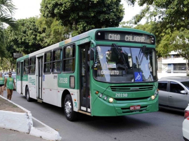 Imagem de Salvador apresenta modelo para recebimento de recursos para o transporte