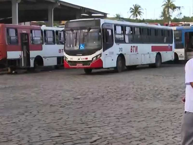 Imagem de Paralisação dos coletivos da BTM segue nesta terça (15) por falta de combustível