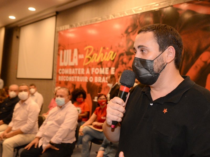 Imagem de Presidente do PT-BA diz que PP escolheu 'marchar' com Bolsonaro ao invés de Lula