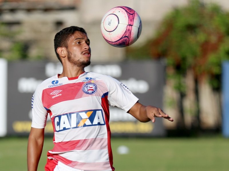 Imagem de Após eliminação na Copa do Nordeste, meia do Bahia fala em “autoanálise”