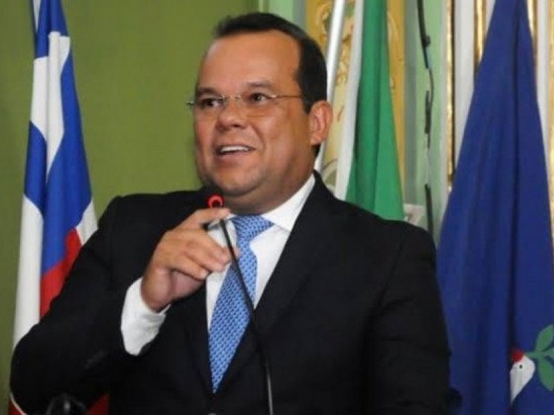 Imagem de Após manobra, Geraldo Jr. é reeleito presidente da Câmara de Salvador; veja composição da mesa diretora