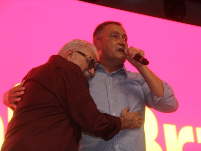 Imagem de Rui Costa chora ao falar de amizade com Wagner e alfineta: "tentaram plantar fofocas"