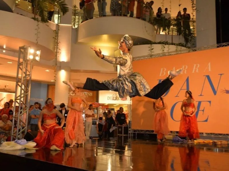Imagem de Apresentações de dança são realizadas até domingo (10) no Shopping Barra; confira programação