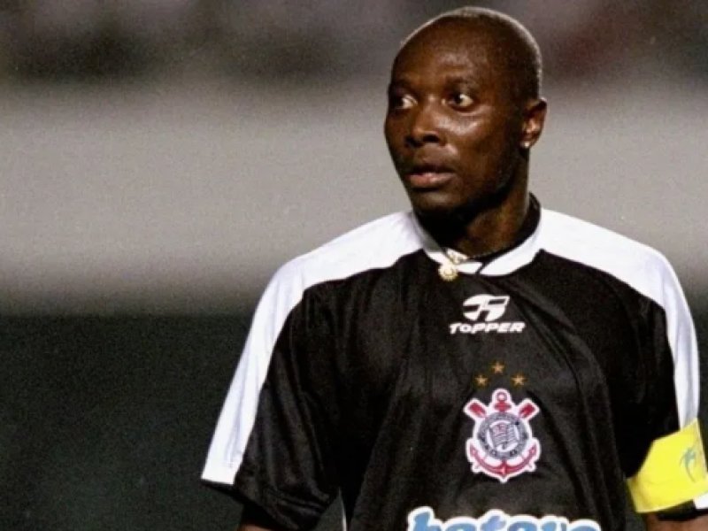 Imagem de Ídolo do Corinthians e seleção colombiana, Freddy Rincón morre aos 55 anos