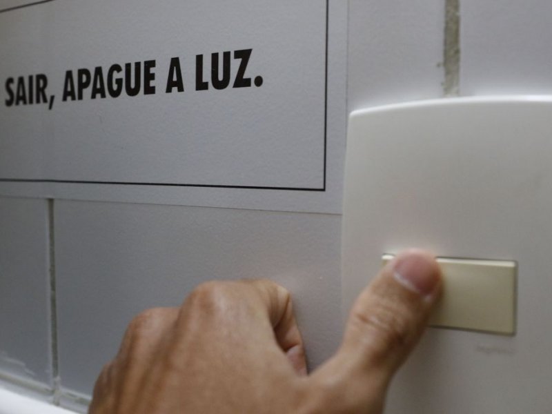 Imagem de Aneel confirma reajuste em tarifa e conta de luz ficará 21,35% mais cara na Bahia