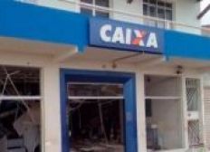 Imagem de Grupo explode caixas eletrônicos e destrói agência bancária em Inhambupe