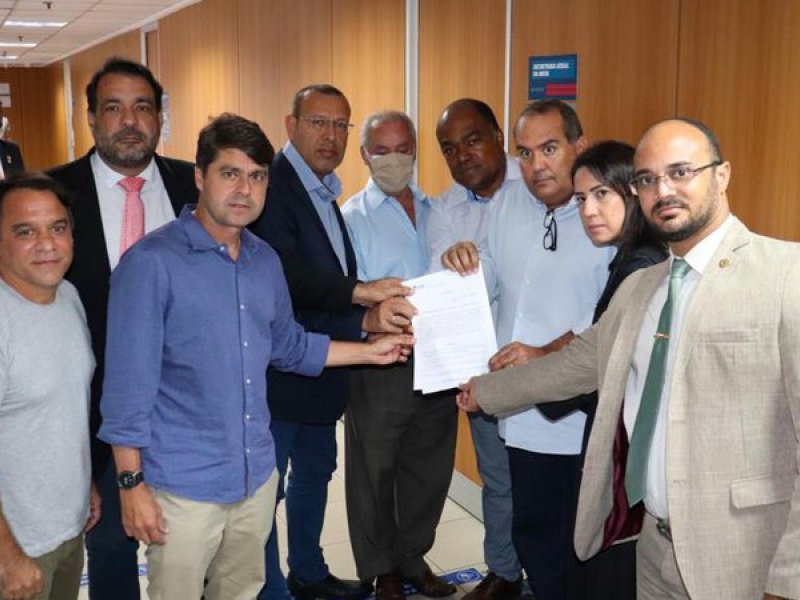 Imagem de Oposição na AL-BA protocola requerimento para instalação de CPI dos Respiradores