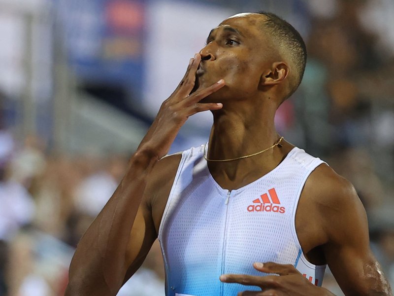 Imagem de Alison dos Santos conquista ouro na Diamond League