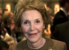 Imagem de Ex-primeira-dama dos Estados Unidos Nancy Reagan morre aos 94 anos