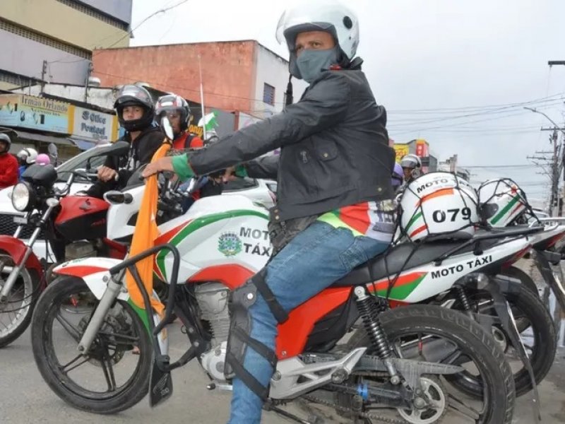 Imagem de Prefeitura de Feira de Santana realiza credenciamento para mototaxistas