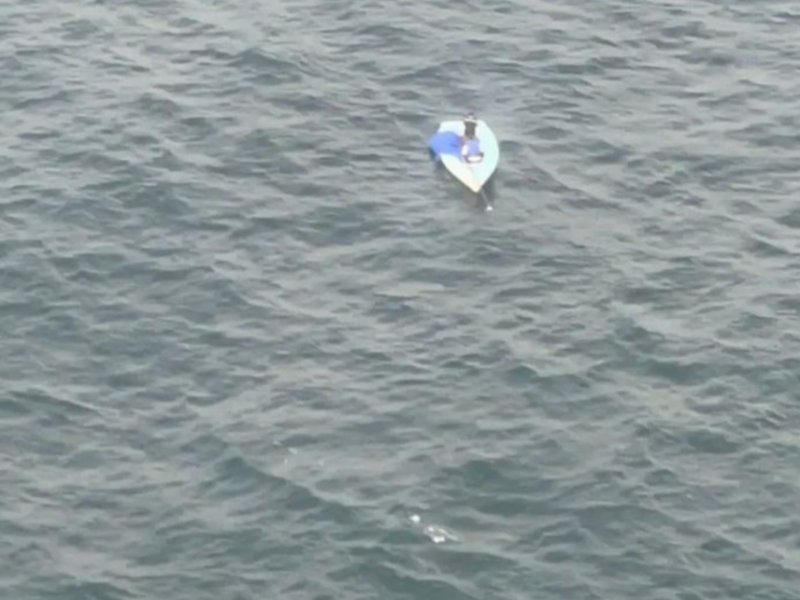 Imagem de Velejadores são resgatados na Baía de Todos os Santos após ficarem 12 horas à deriva