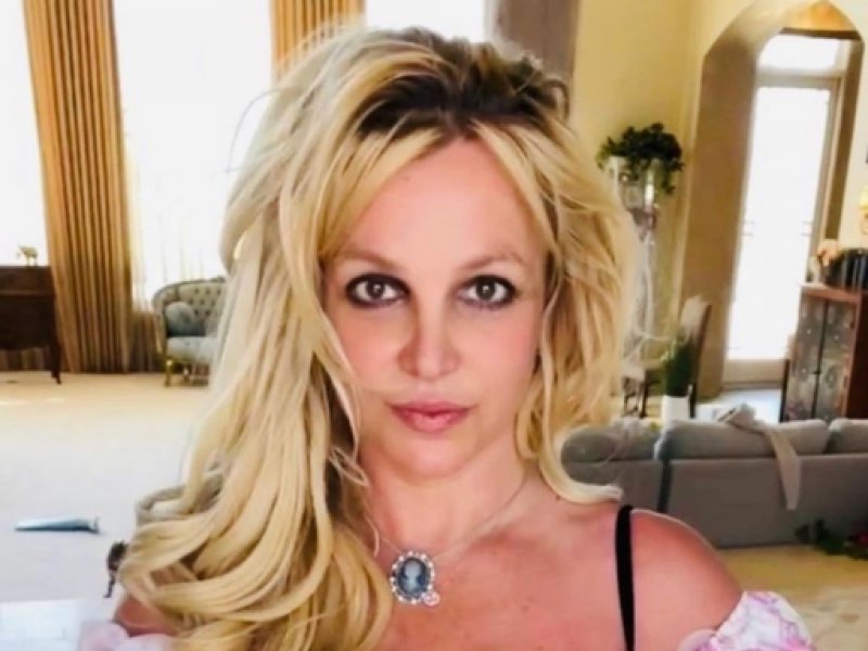 Imagem de Britney Spears manda recado para família: “vão para o inferno”