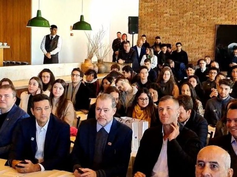 Imagem de Participação de Dias Toffoli no encontro com Musk incomoda ministros do STF