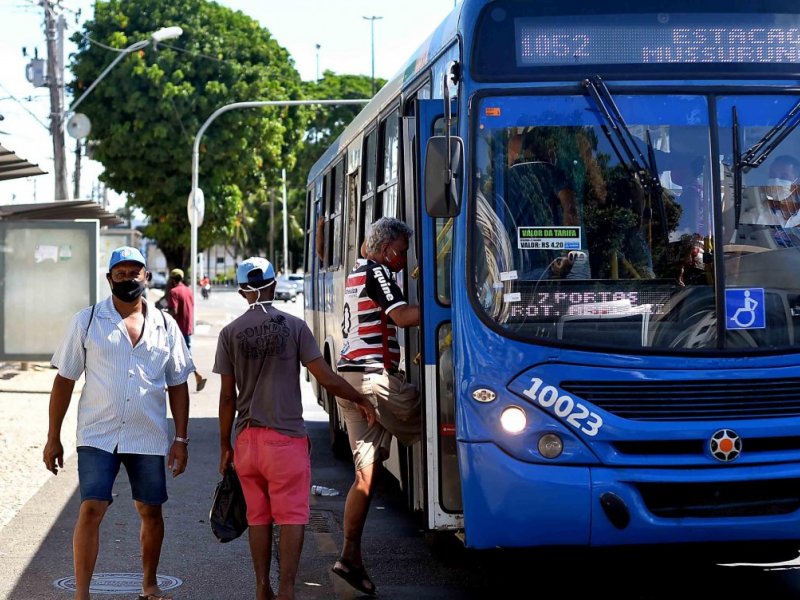 Imagem de Secretário de mobilidade fala sobre aumento nos preços das passagens em Salvador