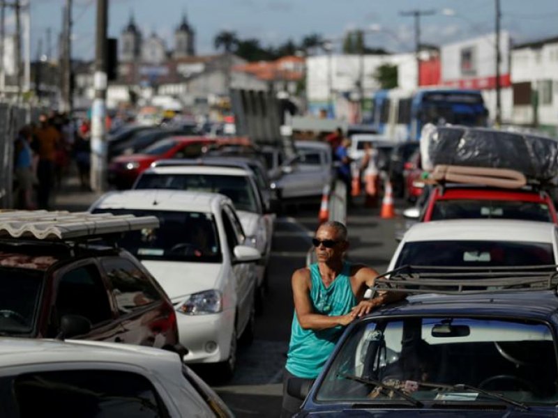 Imagem de São João: Confira como está o trânsito nos principais pontos de entrada e saída da capital baiana