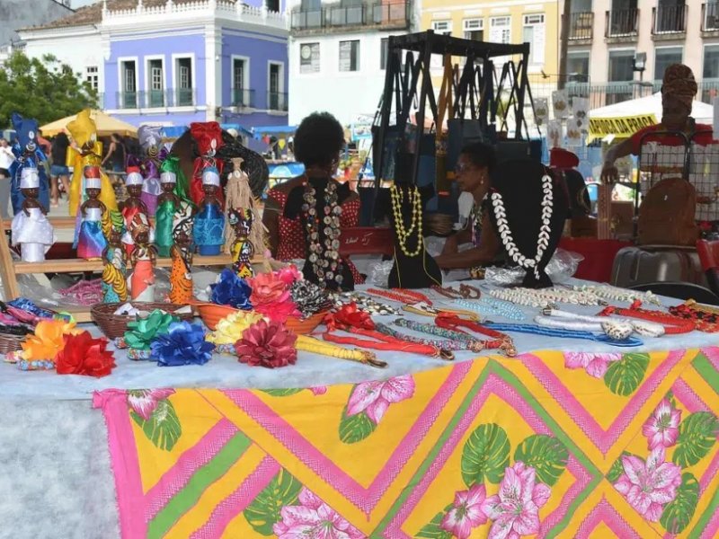 Imagem de São João: Feira de Mulheres Negras movimenta Centro Histórico