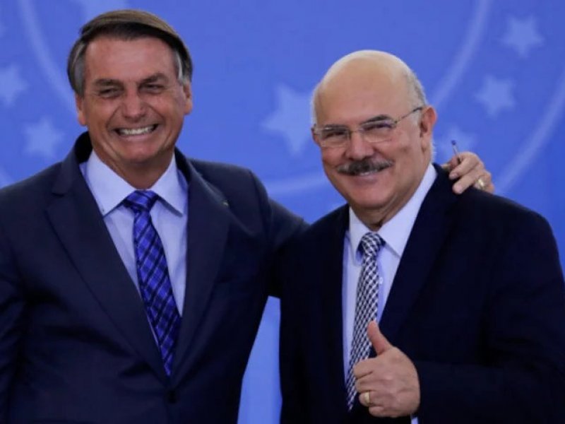 Imagem de Bolsonaro é investigado pelo MP por interferência em caso do MEC